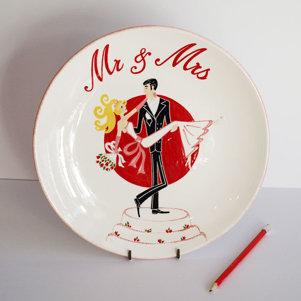 Mr and Mrs wedding celebration plate